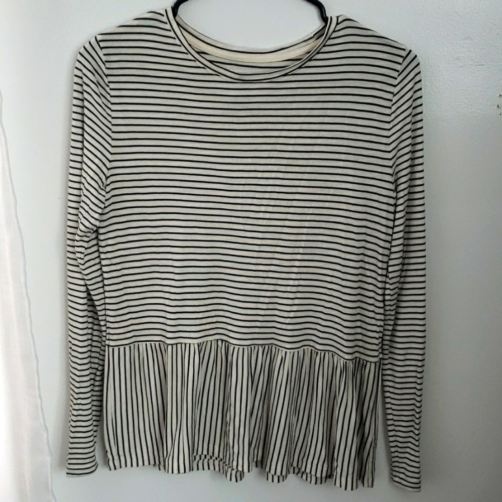Old Navy Striped top